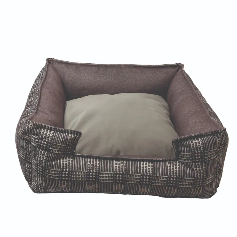 Peaky B. Velvet from VICTORIA Collection